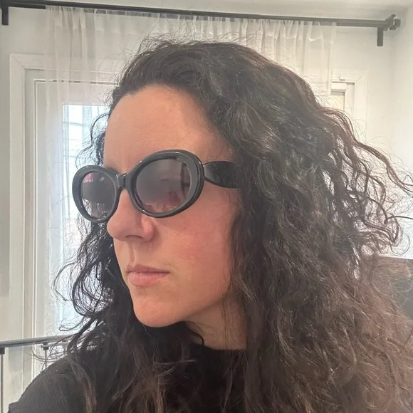 Retro, Oval Sungalsses - Picture 4 of 4